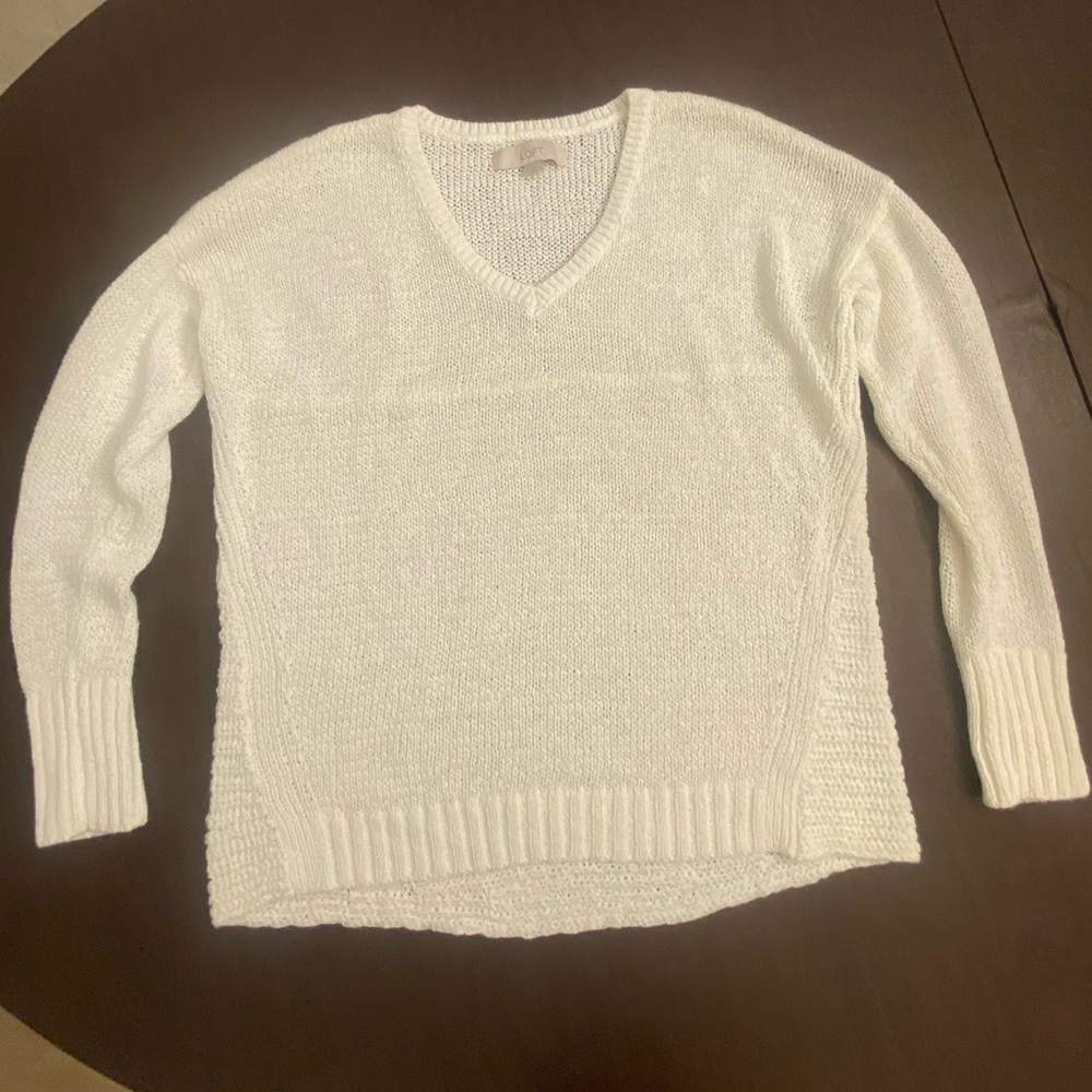 LOFT white V-Neck summer Sweater